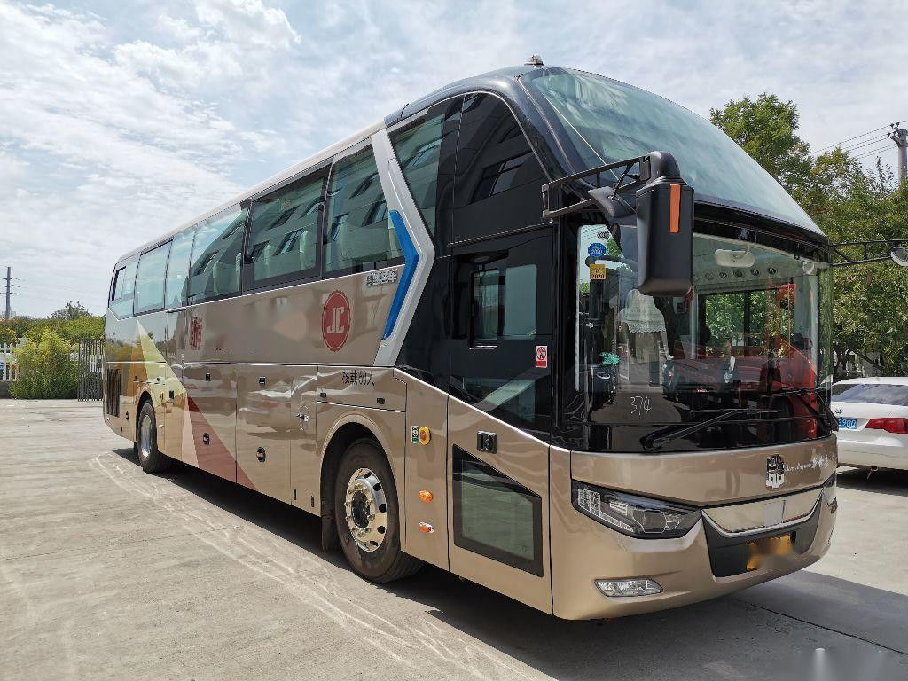 Используемые места автобуса LCK6119 50 Zhongtong 2019 больших шасси евро v 336kw Aiebag отсека емкости