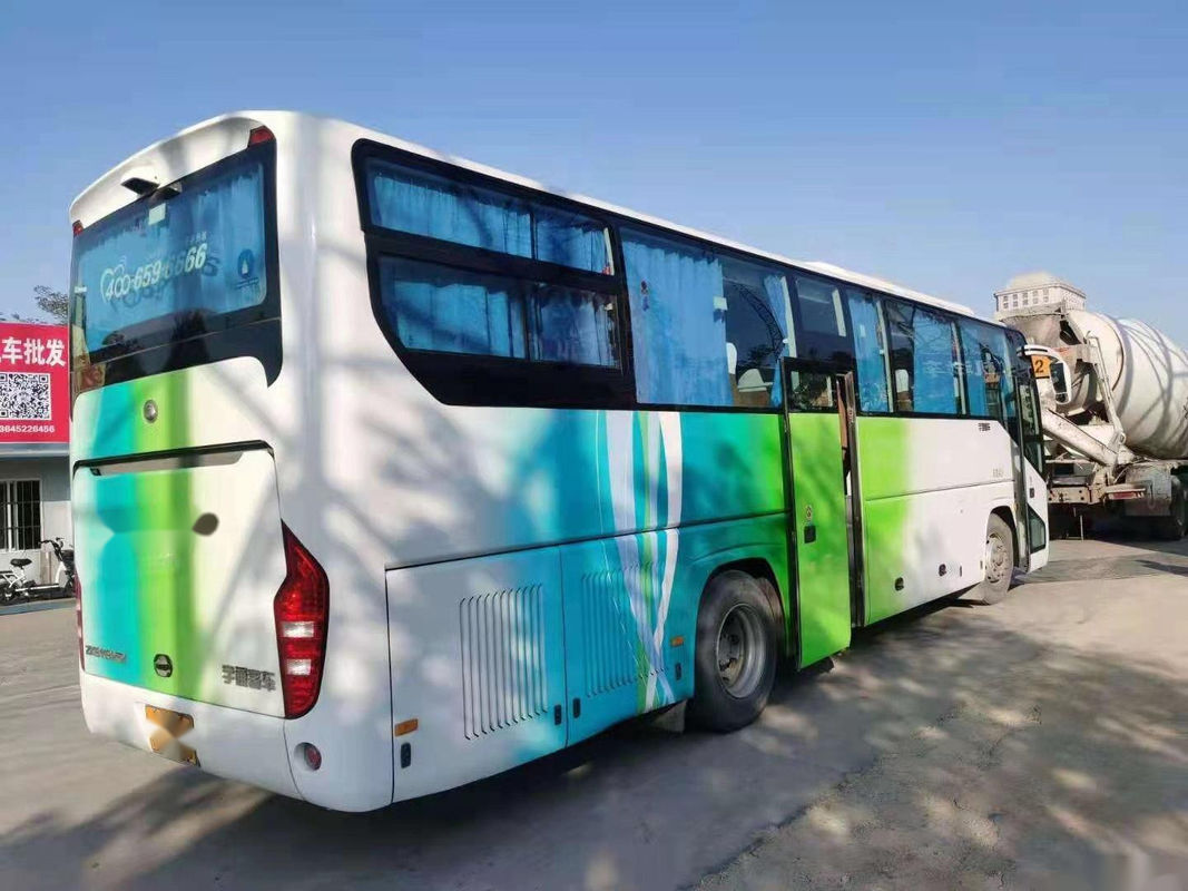 Используемый автобус ZK6110 Yutong вышел управлять 48 двойными дверями Yuchai мест задний двигатель низким туристический автобус используемый километром