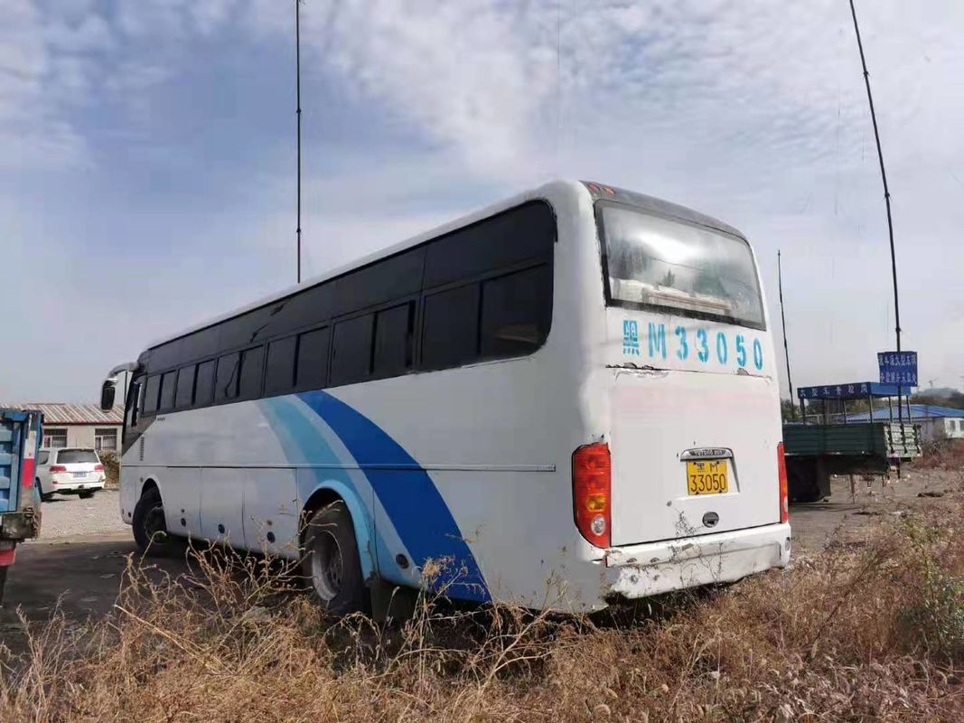 49 используемый местами автобус тренера Yutong ZK6102D используемый автобусом двигатель фронта 2011 года управляя двигателями дизеля LHD