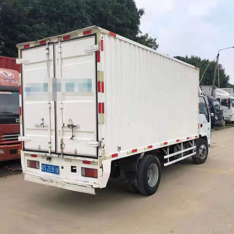 Подержанная обязанность 4x2 Isuzu 4.2m Van Used Свет тележка груза 10 тонн дизельная