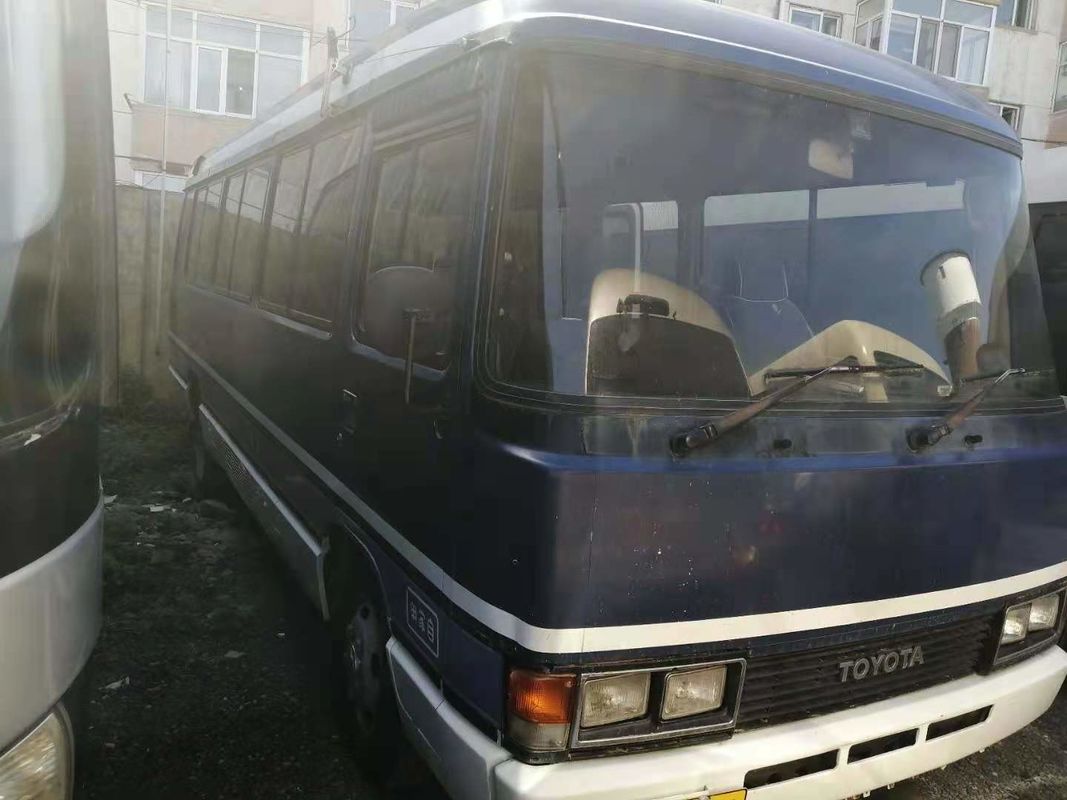 2010 автобус каботажного судна года 20 используемый местами, автобус RHD каботажного судна Тойота использовал мини автобус с двигателем дизеля, левым управлением рулем