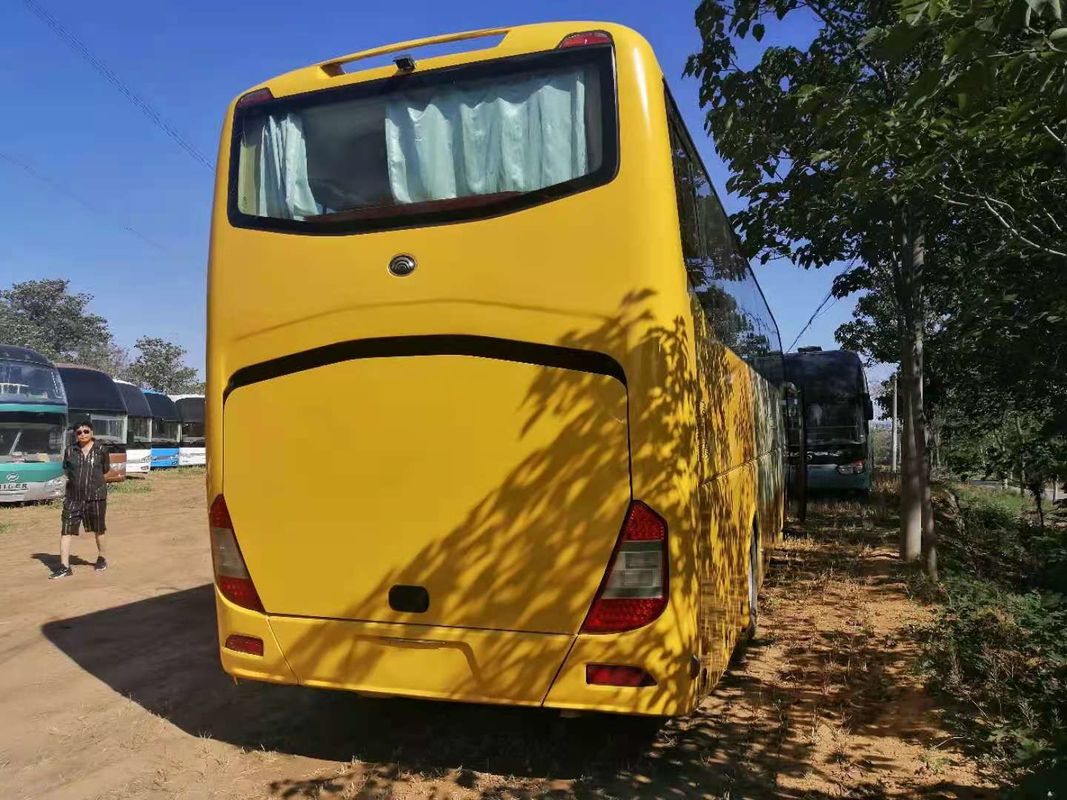 63 используемый местами автобус тренера Yutong ZK6127H используемый автобусом двигатель дизеля LHD 2011 места года новый в хорошем состоянии