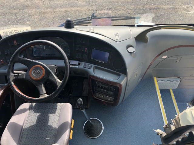 Используемые места автобуса ZK6908 38 тренера вышли управляя Yuchai заднее евро III двигателя стальным используемый шасси автобус Yutong