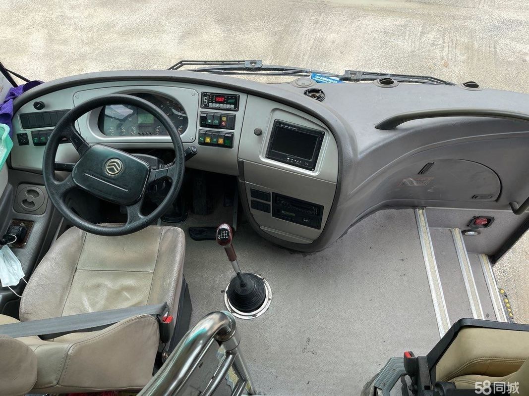 Золотым используемые драконом двери евро III шасси двигателя Hino J08E мест автобуса 47 тренера стальное одиночные
