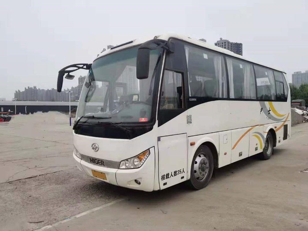 Используемый двигатель 140kw Yuchai более высоких мест автобуса KLQ6808 35 задний использовал километр стального шасси автобуса тренера низкий