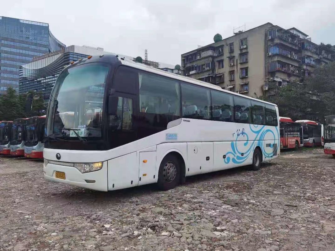 Используемый автобус ZK6122 49 Yutong усаживает стальными двигатель зада ручного привода WP.10 автобуса пассажира шасси используемый двойными дверями левый