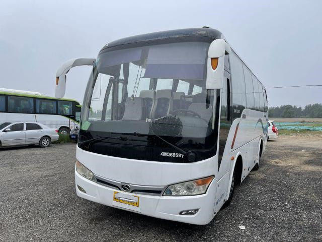 Используемый автобус XMQ6859 37 Kinglong усаживает стальное туристический автобус евро двигателя зада Yuchia двери шасси одиночное III используемый
