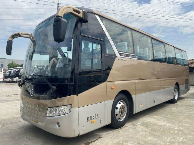 Используемые двери золотого двигателя автобуса XML6103 47seats 171 дракона заднего одиночные использовали автобус тренера