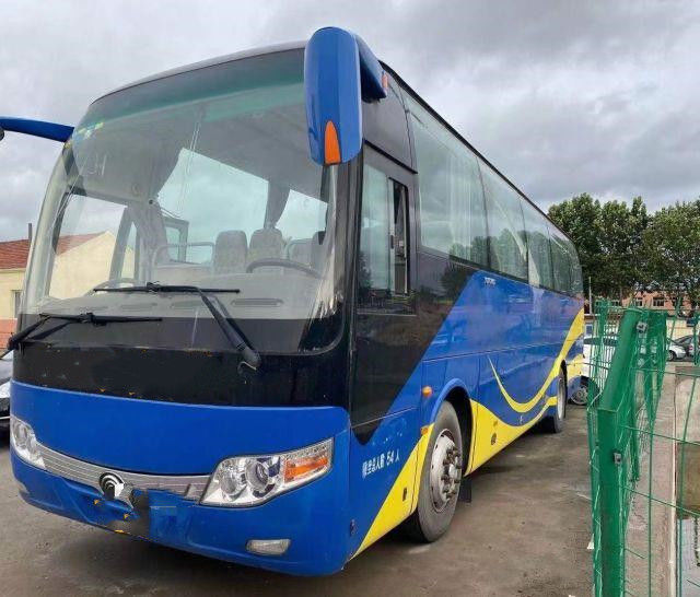 Автобус Yutong пассажира евро Yuchai двигателя двойных дверей автобуса 54seats бренда Yutong подержанное дизельное заднее IV используемый