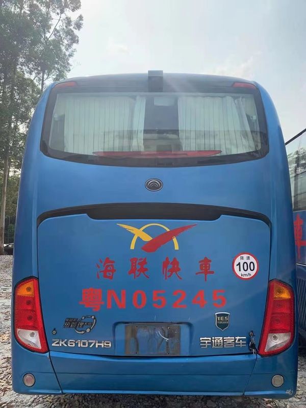 41 используемый местами автобус тренера Yutong ZK6107 используемый автобусом 2013 управление рулем LHD года 100km/H ОТСУТСТВИЕ аварии