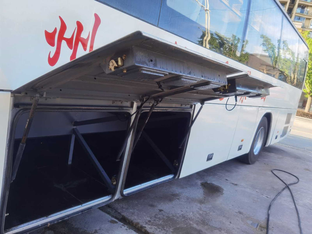 Используемое евро III двигателя 215kw Weichai более высоких мест автобуса 53 пассажиров модели KLQ6129 двигателя автобуса задних хороших заднее
