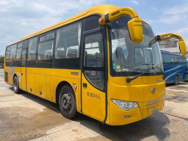 Используемый двигатель зада автобуса XMQ6110 Kinglong использовал двойные двери автобуса тренера 50 шасси воздушной подушки евро IV мест