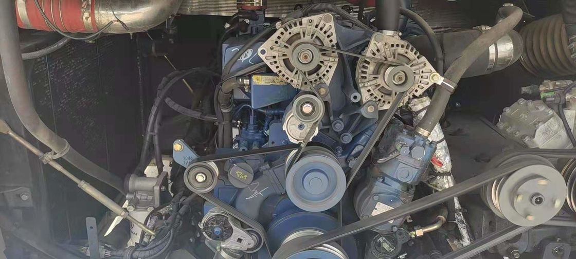 Используемый автобус ZK6107 Yutong использовал двойные двери мест автобуса 41 пассажира используемые километр Chiassis автобуса тренера стальной низкий