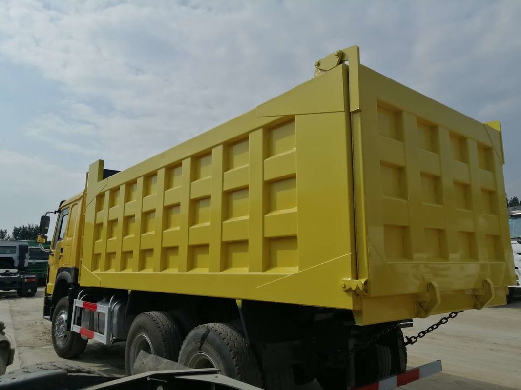 Используемая продажа тележек Tipper самосвала 6x4 самосвала SINOTRUK HOWO в самосвале Ганы для продажи дешевом используемом