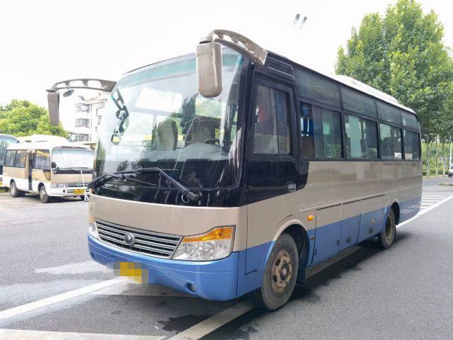 2014 автобус года 30 используемый местами использовал автобус ZK6752D Yutong с передним используемым двигателем автобусом тренера для туризма