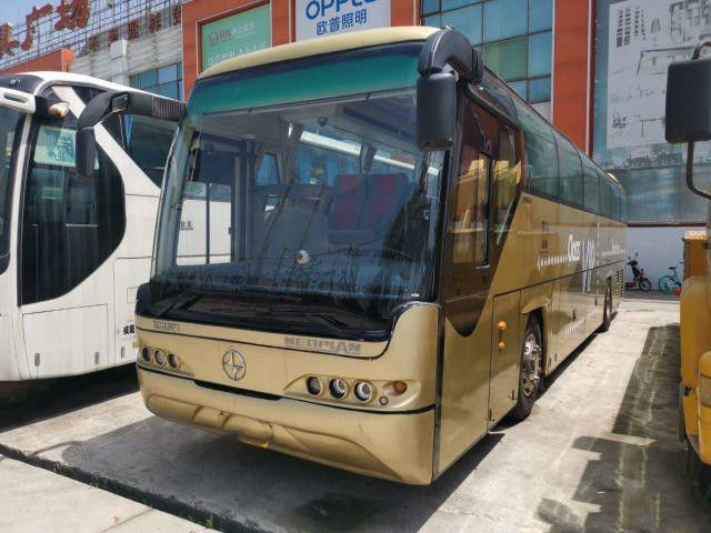 Экскурсионный автобус Задний двигатель Weichai с двойными дверями Beifang Марка использовала туристический автобус BJF6120