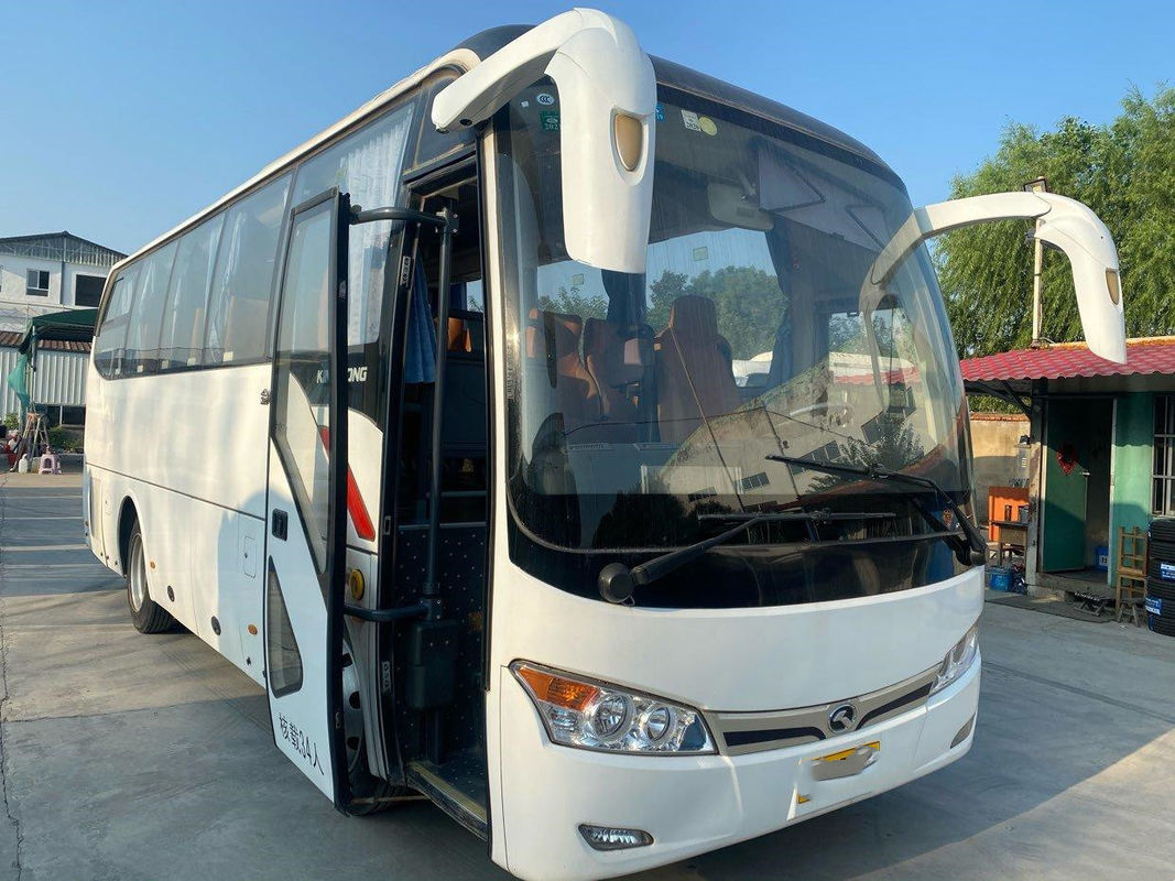 Используемый туристический автобус Kinglong XMQ6802 используемое евро двигателя Yuchai мест автобуса 34 5 стальных шасси высококачественных