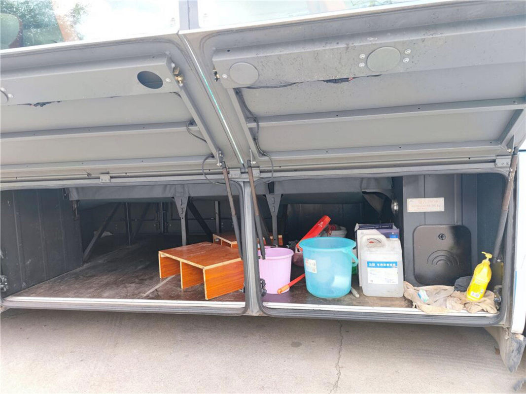 Двойная дверь двигателя 400kw Weichai автобуса Тойота Hiace автобуса 49 Yutong цен бренда ZK6116 Yutong автобуса двойной палуба используемая местами