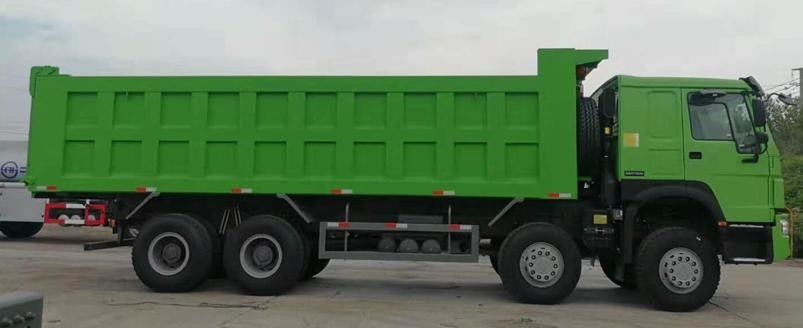 Совершенно новый самосвал HOWO 8x4 371HP 25CBM для минируя транспорта