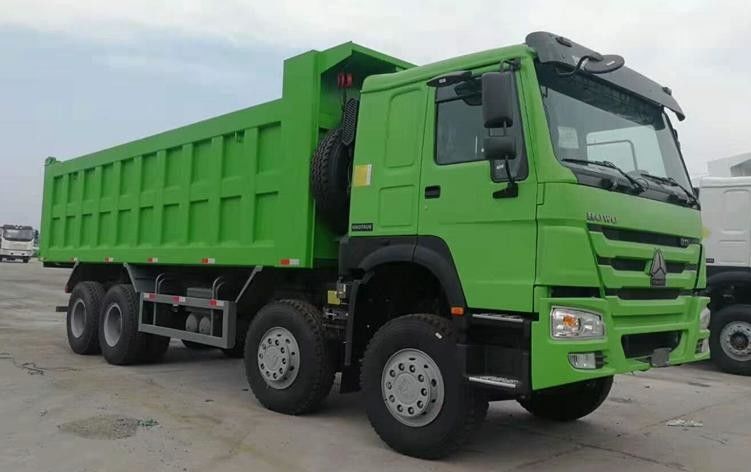 Совершенно новый самосвал HOWO 8x4 371HP 25CBM для минируя транспорта