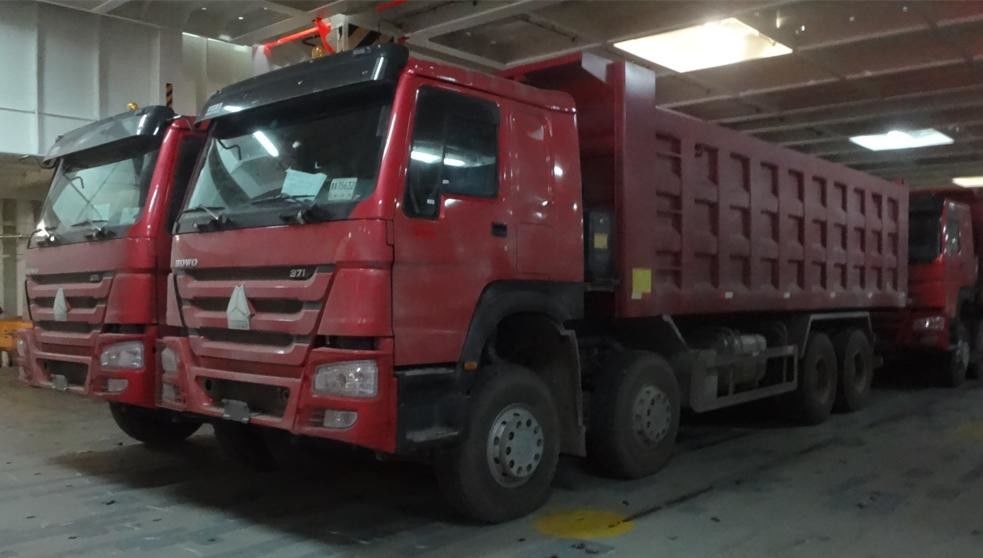 Совершенно новый самосвал HOWO 8x4 371HP 25CBM для минируя транспорта