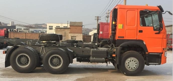 Совершенно новая тележка трактора режима привода тележки 6x4 трактора HOWO 371HP