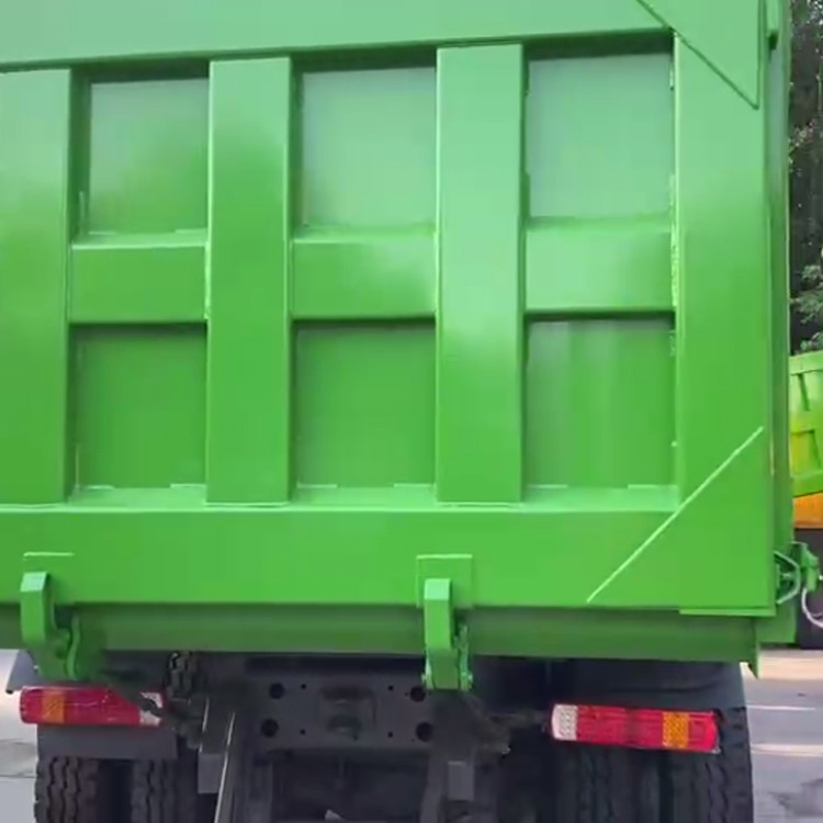 Используемый режим подержанное Howo привода тележки 8x4 Howo Sinotruk Drump тележка Tipper 375 лошадиных сил