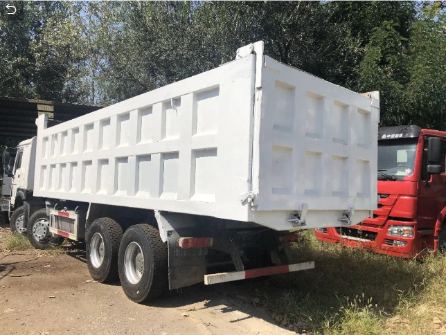 Используемая Multi тележка Tipper Sinotruk Howo 375Hp режима привода тележки 8x4 Howo Drump цветов