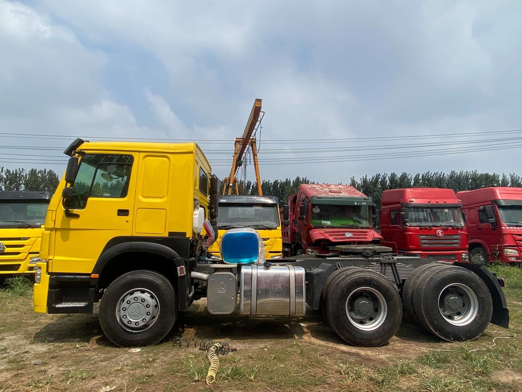 Используемый сварочный трактор тележки 6*4 подержанный Howo трактора HOWO 375hp с хорошим состоянием