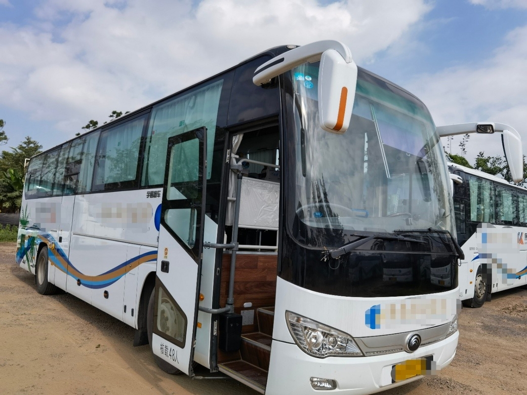 Места Yutong 2019 год 48 используемое Zk6119 везут на автобусе с новым тренером туристического автобуса места 40000km используемым пробегом роскошным