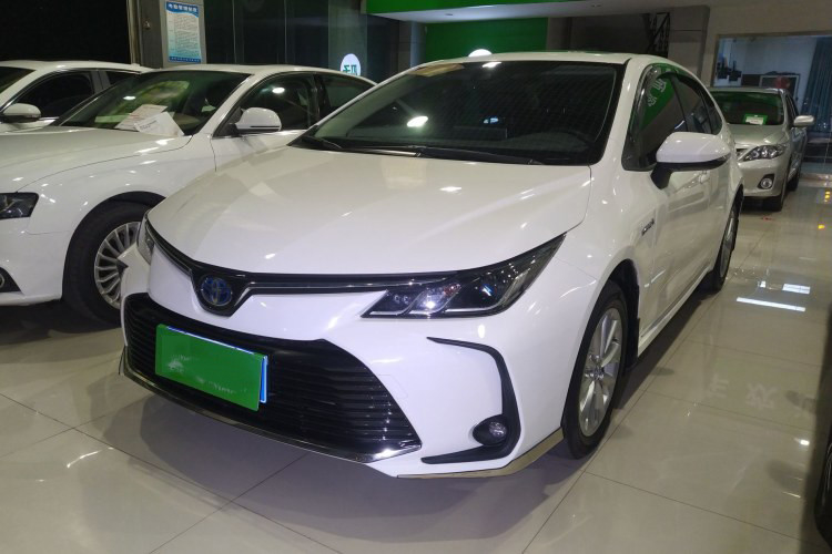 Используемый корабль энергии автомобиля венчика новый с автомобилем седана дверей цвета 4 мест пионера 5 венчика 20191.2T S-CVT белым