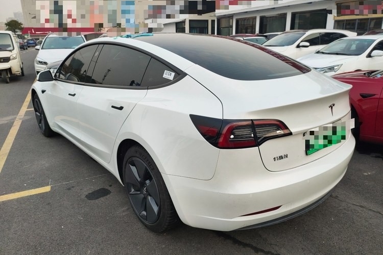 Мест новых колес седана 4 автомобилей электротранспорта энергии высокоскоростные 5 4 двери
