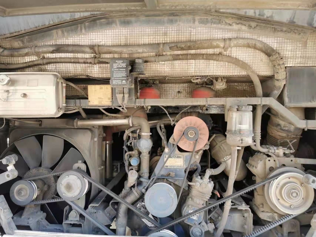 Автобуса тренера ZK6127 автобуса Yutong мест подержанного подержанные 55 транспортируют план автобуса 2+3