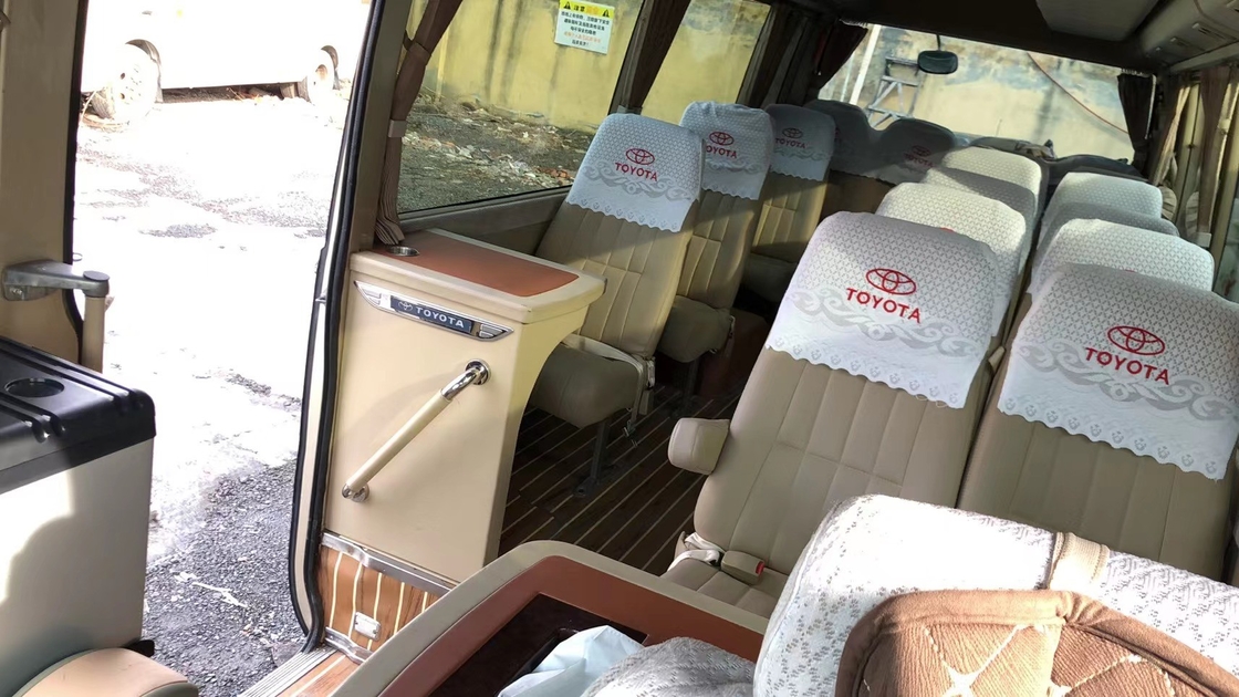 Тойота использовал автобус двигателя фронта автобуса 3RZ бензина автобуса 30 каботажного судна используемый топливом мини