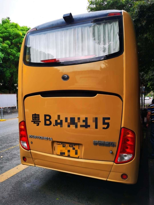Двери Yutong ZK6110 2 пассажира привода места автобуса 60 тренера правым используемые автобусом