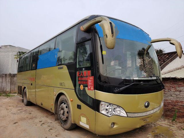 Двигатель Yuchai аксессуаров тренера автобуса мест Zk6938 автобуса 37 Yutong везет на автобусе для продажи в Африке