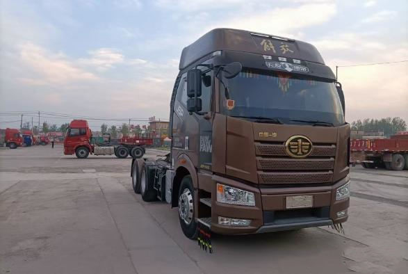 Двигатель 460hp тележки 6*4 Xichai трактора FAW J6P использовал тележку LHD/RHD лошади