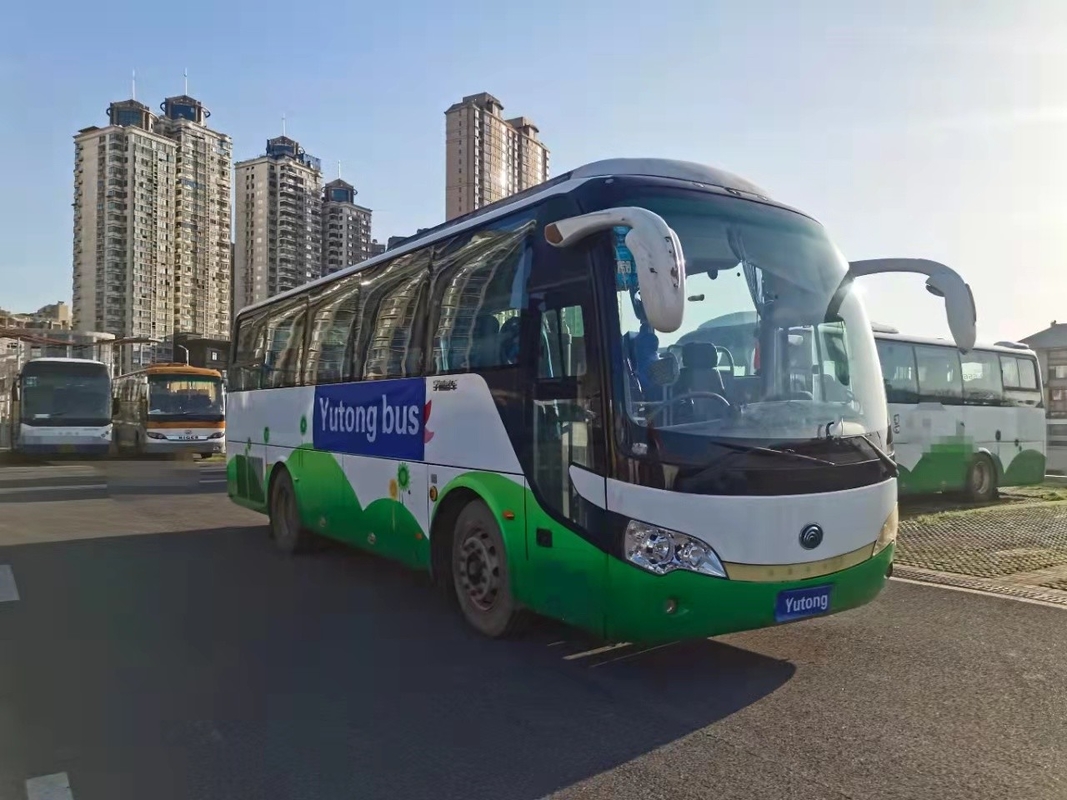 2014 автобус используемый местами Yutong года 39 ZK6908 для продажи использовал автобус LHD тренера в хорошем состоянии