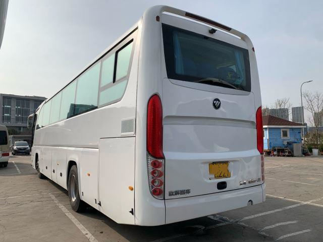 Тренер используемый автобусом BJ6120 Foton использовал двери 2018 автобуса 50seats Yuchai 330hp 2 Yutong