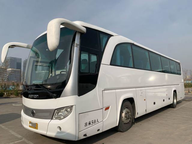 Тренер используемый автобусом BJ6120 Foton использовал двери 2018 автобуса 50seats Yuchai 330hp 2 Yutong