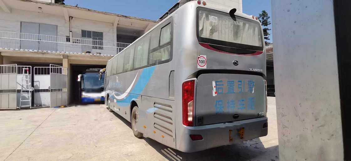 Автобус XMQ6113 Kinglong везет аксессуары на автобусе автобуса туристического автобуса 49seats дизайна 2016 используемые тренирует