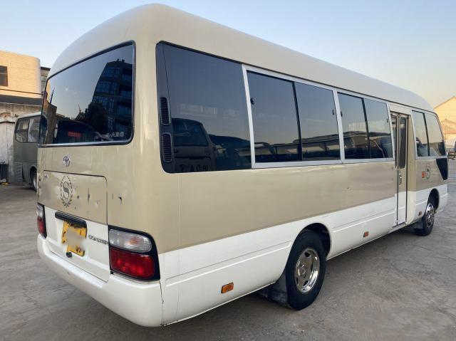 Евро III автобусов каботажного судна коробки передач 2TR автобуса 23seat 2.7L каботажного судна Тойота мини ручное
