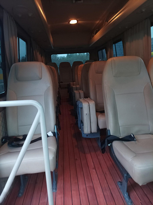 2017 автобус года 23 Сеатер Ивеко используемый с кондиционером кожаного места в хорошем состоянии