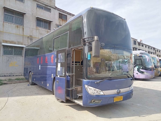 Подержанными транспорт пассажира автобуса 51 регулярного пассажира пригородных поездов Yutong используемый местами