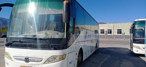 Автобус Yutong роскошного автобуса тренера подержанный использовал автобус транспорта пассажира 51 места для продажи