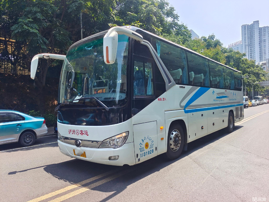 Используемый выход двигателя небольшого автобуса Yutong мест автобуса 39 белого задний использовал роскошный автобус для Африки