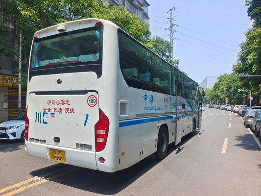 Используемый выход двигателя небольшого автобуса Yutong мест автобуса 39 белого задний использовал роскошный автобус для Африки