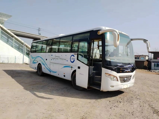 Цвет подержанных двойных дверей мест Microbus 43 белый использовал двигатель автобуса ZK6102D Yuchai Yutong