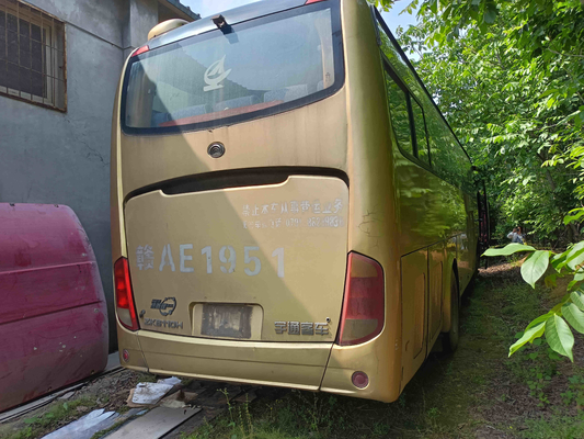 ЕВРО III окна запечатывания цвета молодых мест автобуса 51 схвата золотое 10,5 метра заднего двигателя использовало автобус ZK6110 Yutong