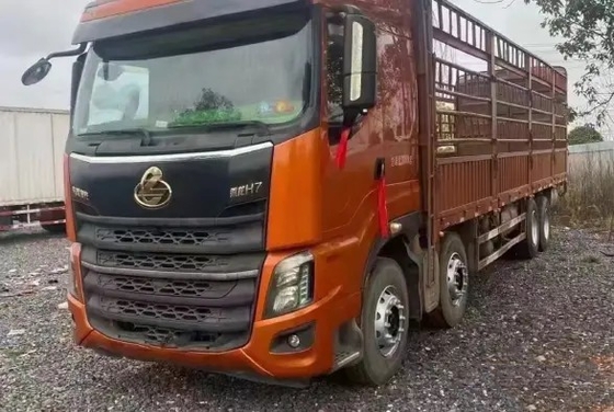 цвет 2-ого грузовика руки оранжевый 12 8×4 привода режима Yuchai двигателя 6 цилиндров 420hp 2021year Dongfeng метра тележки груза